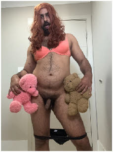Cross-dressing sissy loser Manpreet drops his panties
