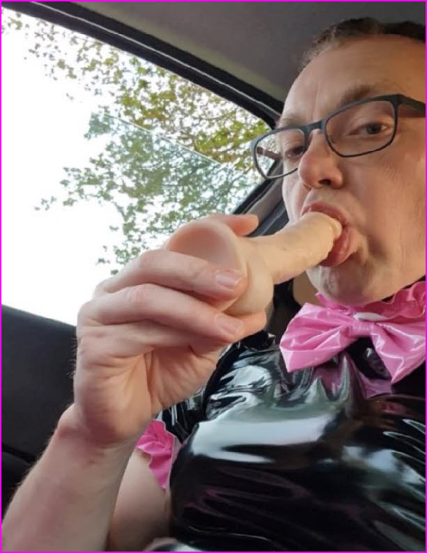 Dirty sissy whore Alexa sucks juicy dildo